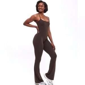 NWOT Buffbunny legacy flare bodysuit